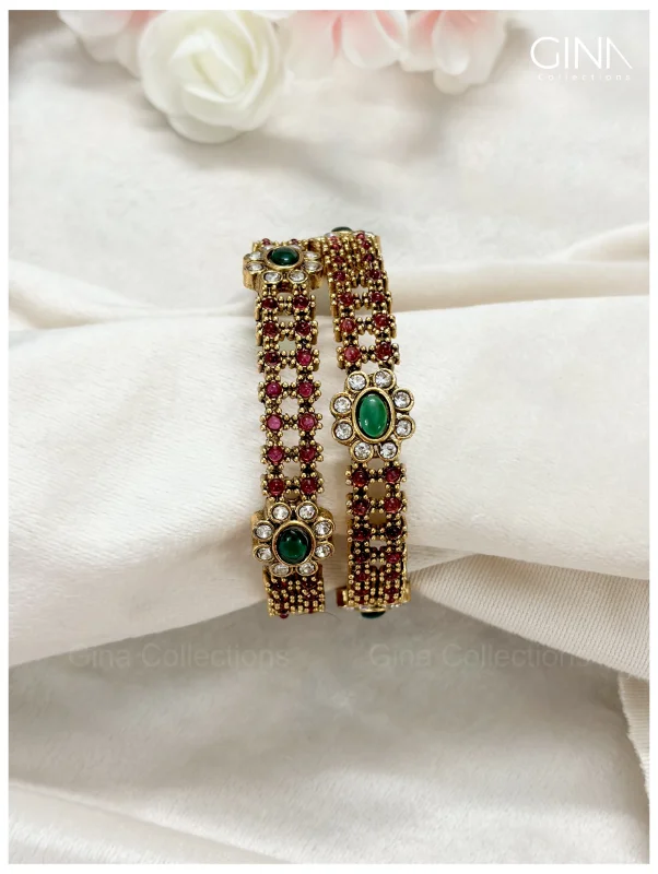 Beautiful Antique Gold Twin Stone Ruby Bangles Alternative View
