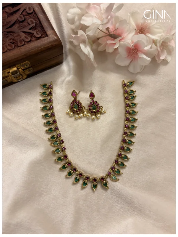 Elegant and Premium Palaka Necklace