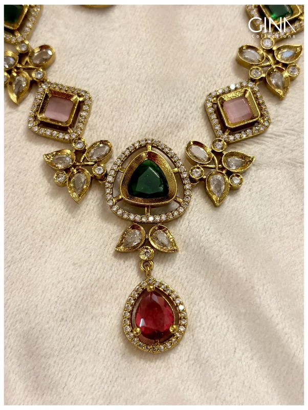 Beautiful Flower Design Multicolor Necklace Alternative View