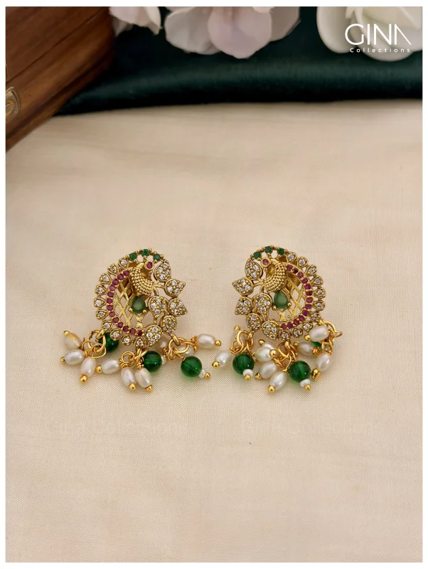 Mayuri Kanti with Pearl and Green Bead Drops Alternative View
