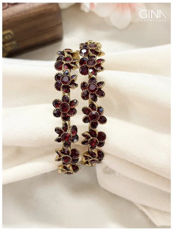Premium Floral Bangles