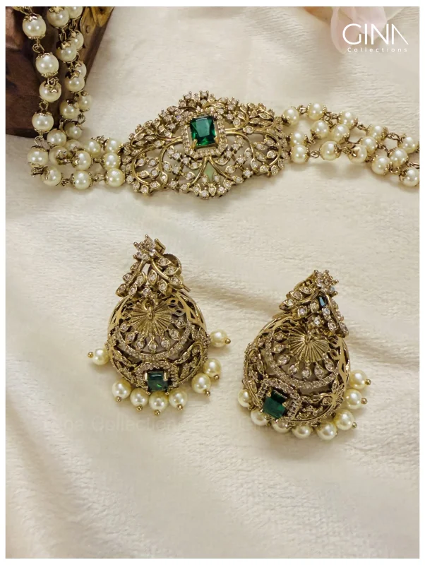 Three Layers Pearl Choker with Square Sea Green Stone Alternative View