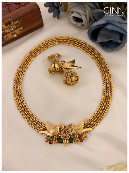 Gold Plated Bird Motif Hasli with Earrings