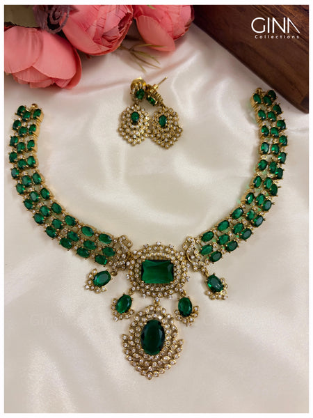 Emerald AD Necklace with Dominant Double Pendant