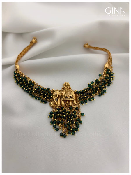 Emerald Beads Elephant Necklace with Earrings Alternative View