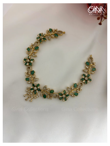 Emerald AD Stone Garland Necklace with Earrings Alternative View