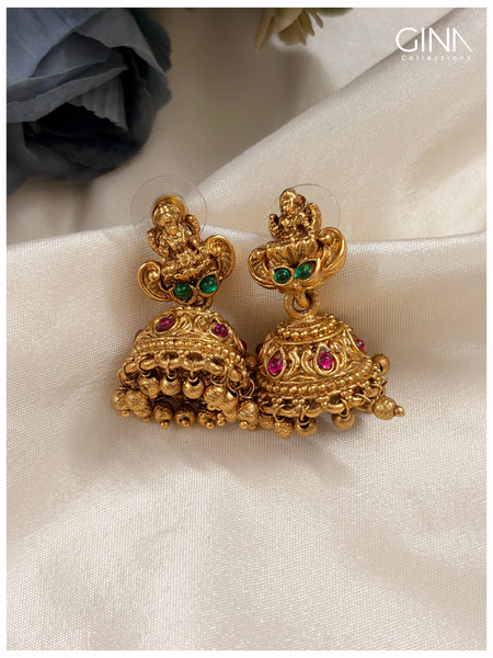 Haram with Lord Krishna Dominant Pendant and Pearls Mala Alternative View