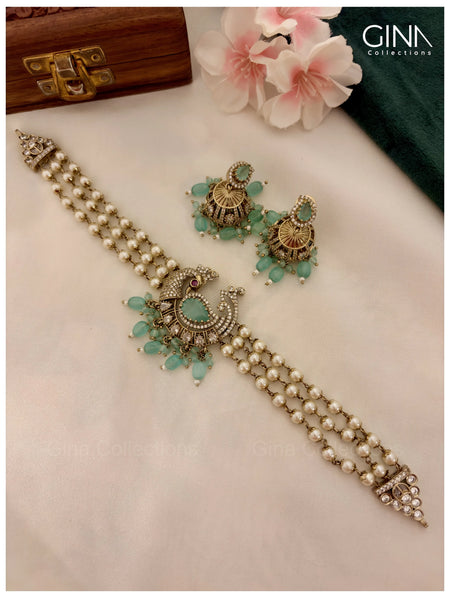 Mayuri Pearl Choker-Sea Green