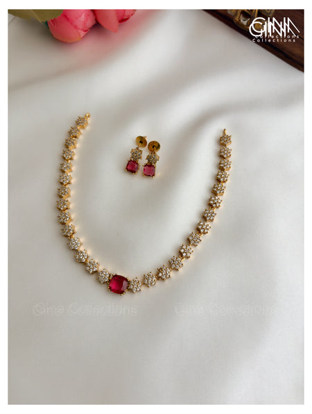 Mini and Pretty Garland Necklace with Ruby Pendant