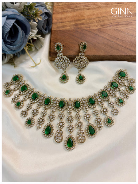 Premium Polki Oval Emerald Heavy Choker