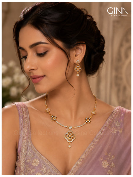 Floral Diamond and Pearl Necklace Set Alternative View