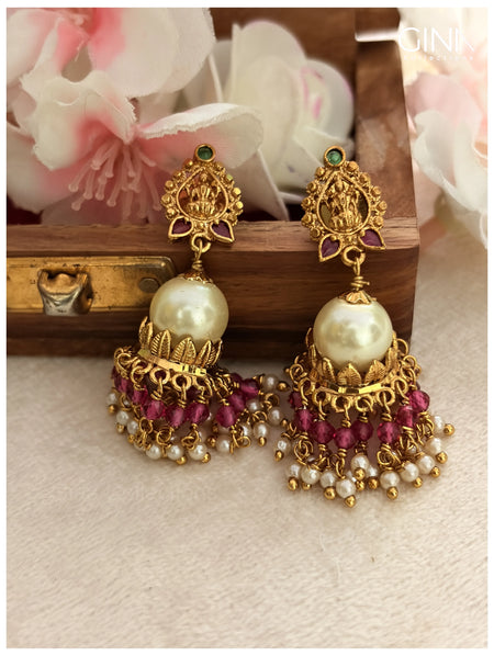 Pearl on Leaf Hangings