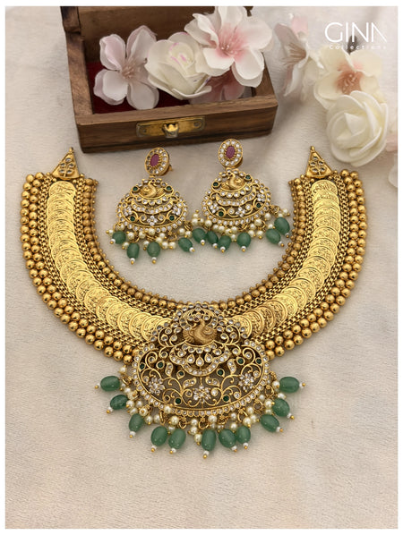 Gold Kaasu Necklace with Emerald Beads