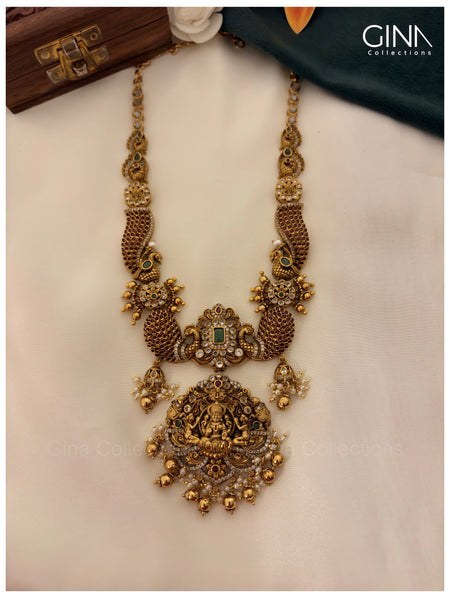 Handmade NakshI Lakshmi Peacock Temple Necklace Set with Green Kemp Stones Alternative View