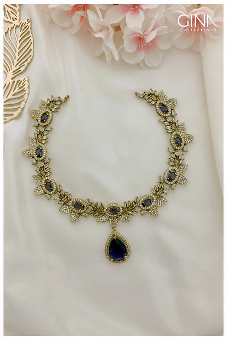 Elegant Puple Floral Garland with Big Tear Drop Pendant Alternative View