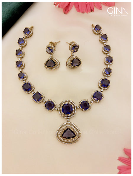 Premium Victorian Purple Necklace Set