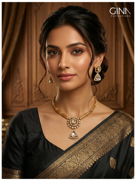 Enticing White Hasli Necklace with Earrings Alternative View