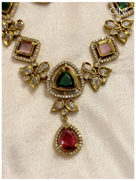 Beautiful Flower Design Multicolor Necklace Alternative View