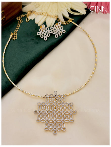 Elegant CZ Diamond Pendant Necklace Set with Earrings