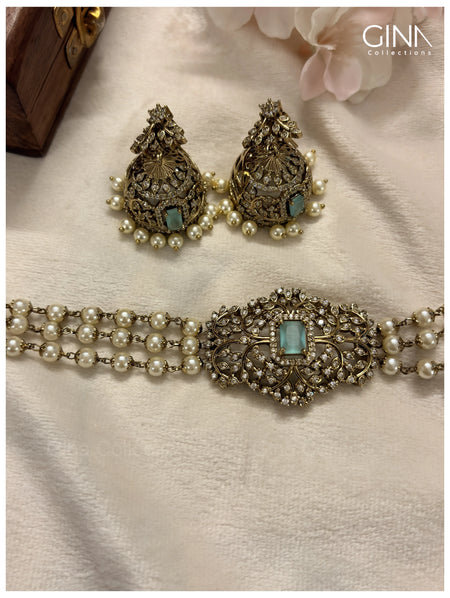 Three Layers Pearl Choker with Square Sea Green Stone